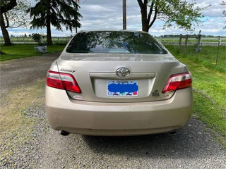 2007 Toyota Camry LE - Image 2