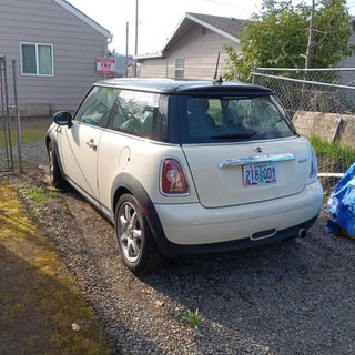 2010 Mini Cooper - Image 3