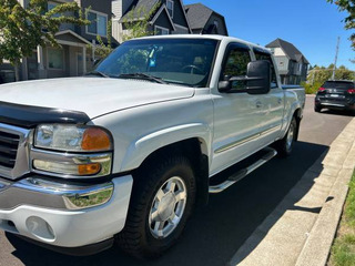 2007 GMC Sierra 1500 crew cab short Bed Z71 - Image 3