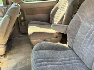 2001 toyota sienna van - Image 5