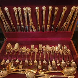 Godinger cutlery set