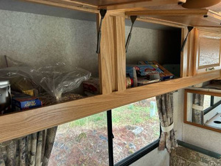 2001 Fleetwood Class C motor home - Image 7