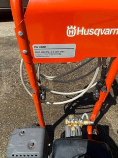 Husqvarna 3200 PSI Pressure Washer - Image 2