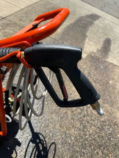 Husqvarna 3200 PSI Pressure Washer - Image 6