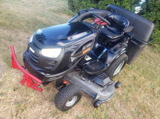 Craftsman GT6000 riding lawn mower tractor