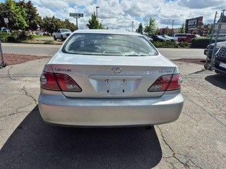 2003 Lexus ES 300 Base 4dr Sedan - Image 3