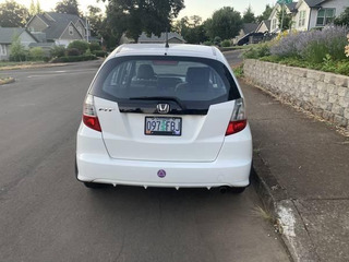 2011 Honda Fit - Image 10