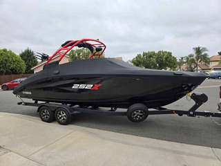 2022 Yamaha 252 XE wake boat - Image 11