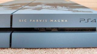 PS4 Console Uncharted Limited Edition