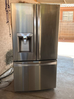 FRENCH DOOR COUNTER DEPTH KENMORE ELITE REFRIGERATOR