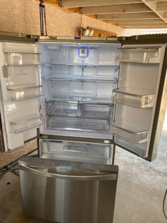 FRENCH DOOR COUNTER DEPTH KENMORE ELITE REFRIGERATOR - Image 2