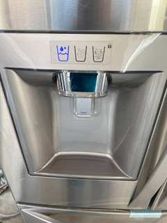 FRENCH DOOR COUNTER DEPTH KENMORE ELITE REFRIGERATOR - Image 4