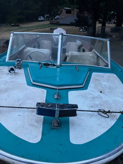 1965 classic boat and trailer - Image 2