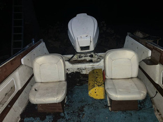 1965 classic boat and trailer - Image 5