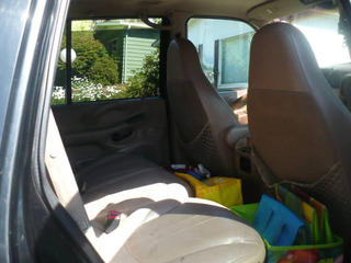 Trade 1999 Ford 4x4 Expedition - Image 3