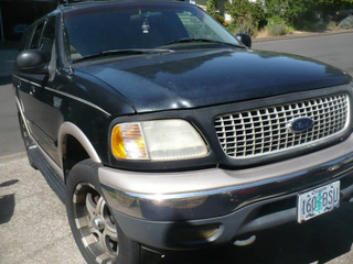 Trade 1999 Ford 4x4 Expedition - Image 7