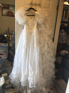 Wedding Dress size 8 San-Martin international