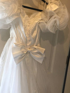 Wedding Dress size 8 San-Martin international - Image 7