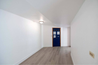 Spacious 6 bed home with dual living potential - Image 22