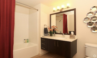 SPACIOUS 1 BED/ 1 BATH APARTMENT IN MANHATTAN NEW YORK - Image 8
