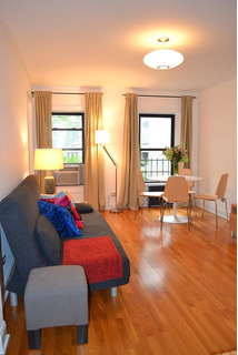 VERY SPACIOUS 1 BED/ 1 BATH APARTMENT IN DOWNTOWN PALO ALTO - Image 5