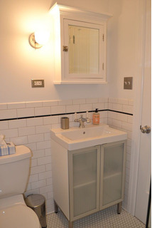 VERY SPACIOUS 1 BED/ 1 BATH APARTMENT IN DOWNTOWN PALO ALTO - Image 13