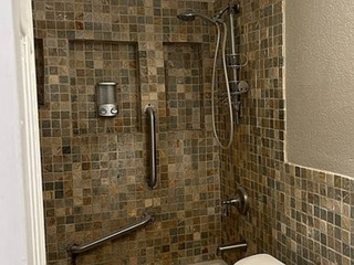 Experience Serene Living in This Fully Renovated 4-Bedroom Home! - Image 4