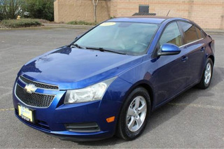 2012 Chevrolet Cruze LT Sedan - Image 3