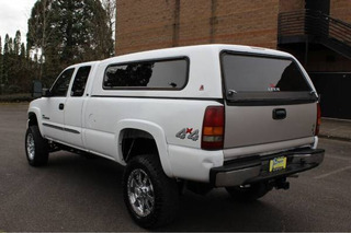 2003 GMC Sierra 2500 SLE - Image 2