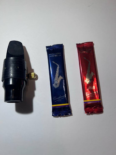 Yamaha YAS-23 Alto Saxophone - Image 6