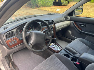 2004 Subaru outback AWD 2.5L - Image 6