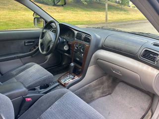2004 Subaru outback AWD 2.5L - Image 10