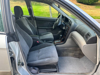 2004 Subaru outback AWD 2.5L - Image 11