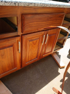 Bathroom vanity with sink - Image 4