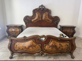 Michael Amini / Aico Palais Royal - King Size Bedroom Set - Image 2