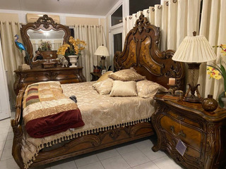 Michael Amini / Aico Palais Royal - King Size Bedroom Set - Image 3