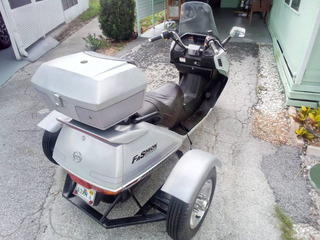 CM Moto 250cc Honda Helix clone - Image 3