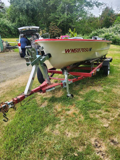 14' fiberglass boat - Image 2