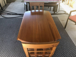 Small drop leaf table and 2 chairs - Image 4