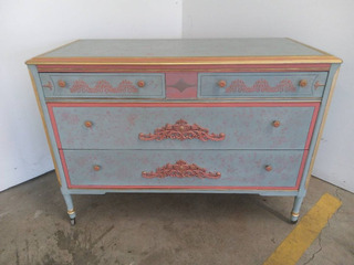 Vintage Chest of Drawers