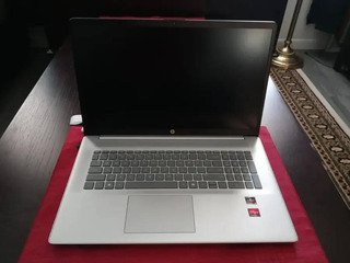 LIKE NEW HP LARGE SCREEN 17.3" AMD Ryzen 5 8GB 256GB LAPTOP COMPUTER - Image 3