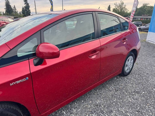 2010 Toyota Prius Electric III 4dr Hatchback - Image 10