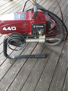 Titan 440 impact airless paint sprayer - Image 3