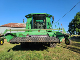 JD 9600 combine with 2 headers