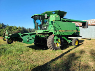 JD 9600 combine with 2 headers - Image 7