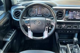 2019 Toyota Tacoma 4x4 - Image 10