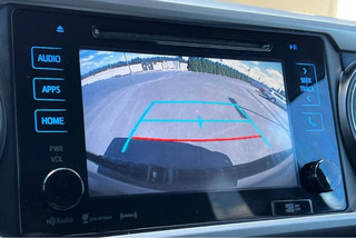 2019 Toyota Tacoma 4x4 - Image 12