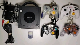 Nintendo GameCube Console Bundle