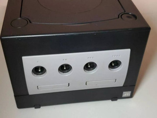 Nintendo GameCube Console Bundle - Image 2