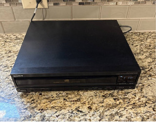 Vintage Sony 5 Disc CD player - Image 2